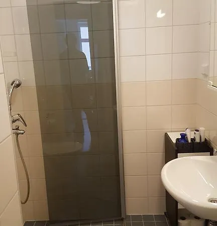 Kalevankatu Studio Apartment *